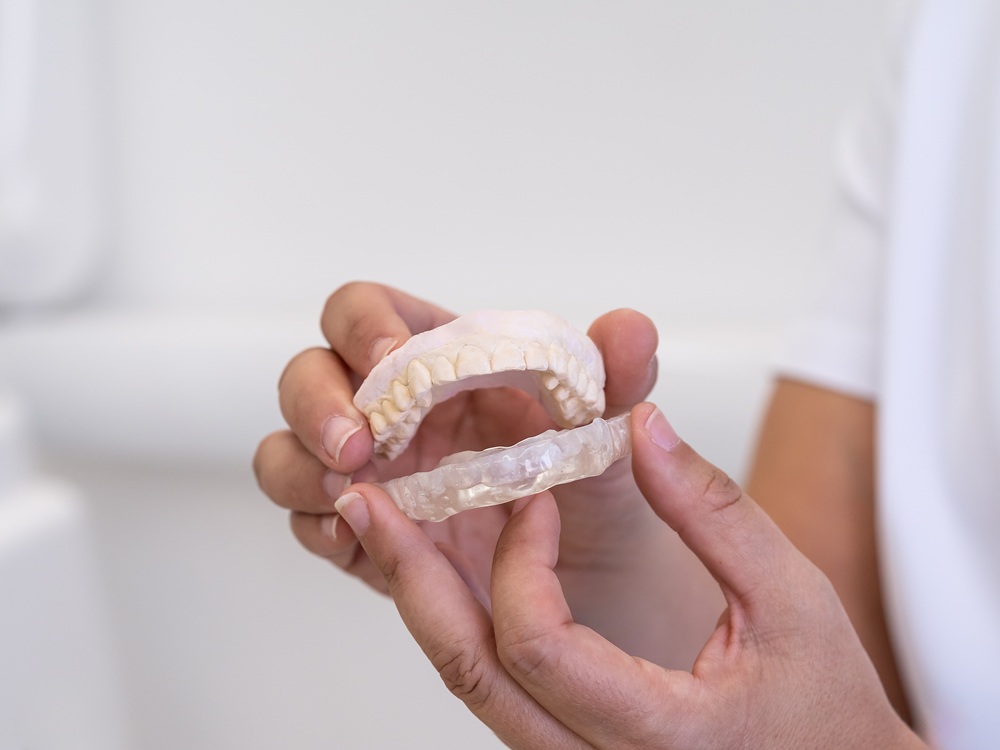 Férula de descarga | Bruxismo | Dentista Madrid Río| Clínica Dental